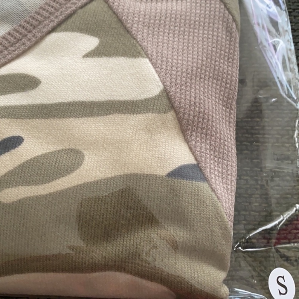 LAST1️⃣New Women’s Soft Olive Camouflage Lightweight Oversized Sweatshirt Top - Picture 11 of 11